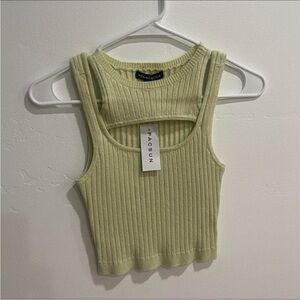 ✨ KENDALL & KYLIE TOP ✨